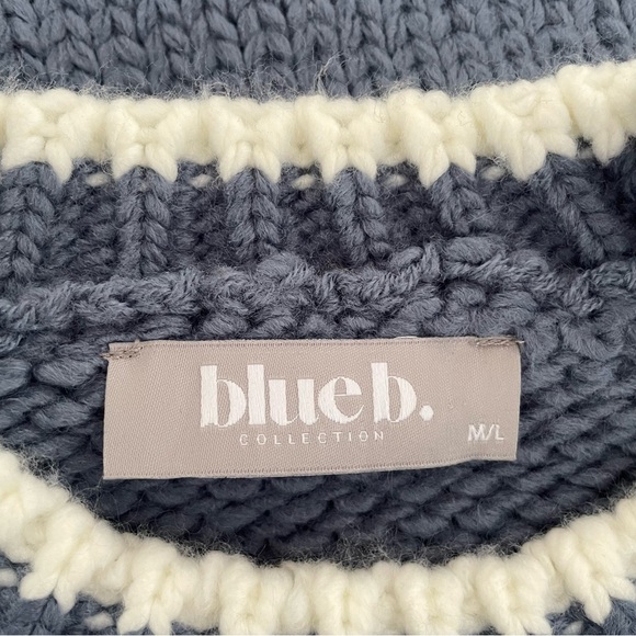 Blue B. Bow Heart Embroidered Blue Acrylic Chunky Knit Sweater 37313 - Picture 6 of 9